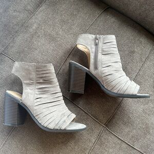 No Boundaries Taupe Peep Toe Bootie Size 8